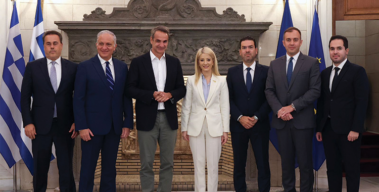 Συνάντηση Προέδρου κ. Αννίτας Δημητρίου, Αναπληρωτή Προέδρου κ. Ευθύμιου Δίπλαρου και του Κοινοβουλευτικού Εκπροσώπου του ΔΗΣΥ κ. Νίκου Τορναρίτη με τον Πρωθυπουργό της Ελλάδας κ. Κυριάκο Μητσοτάκη